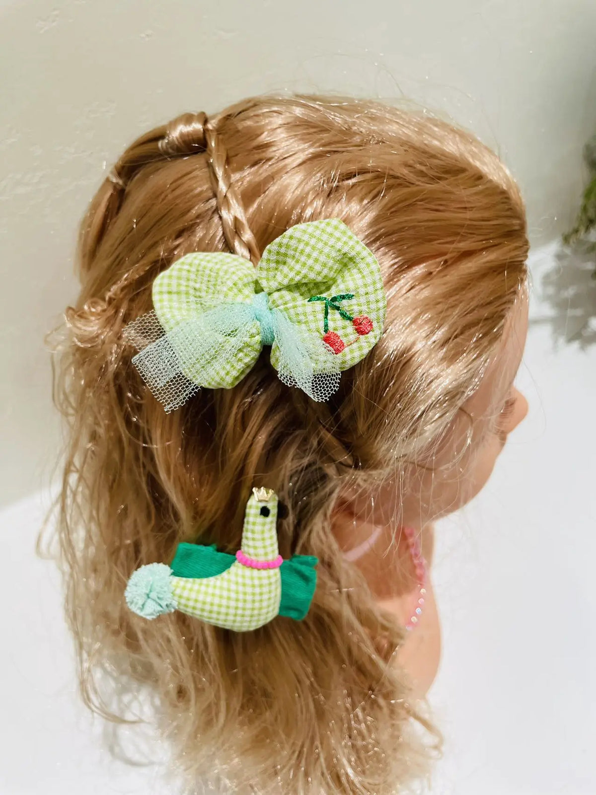 Royal Ostrich & Bow Hair Clips